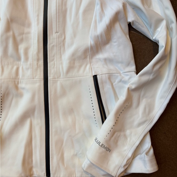 lululemon athletica White Utility Jacket - Picture 2 of 6